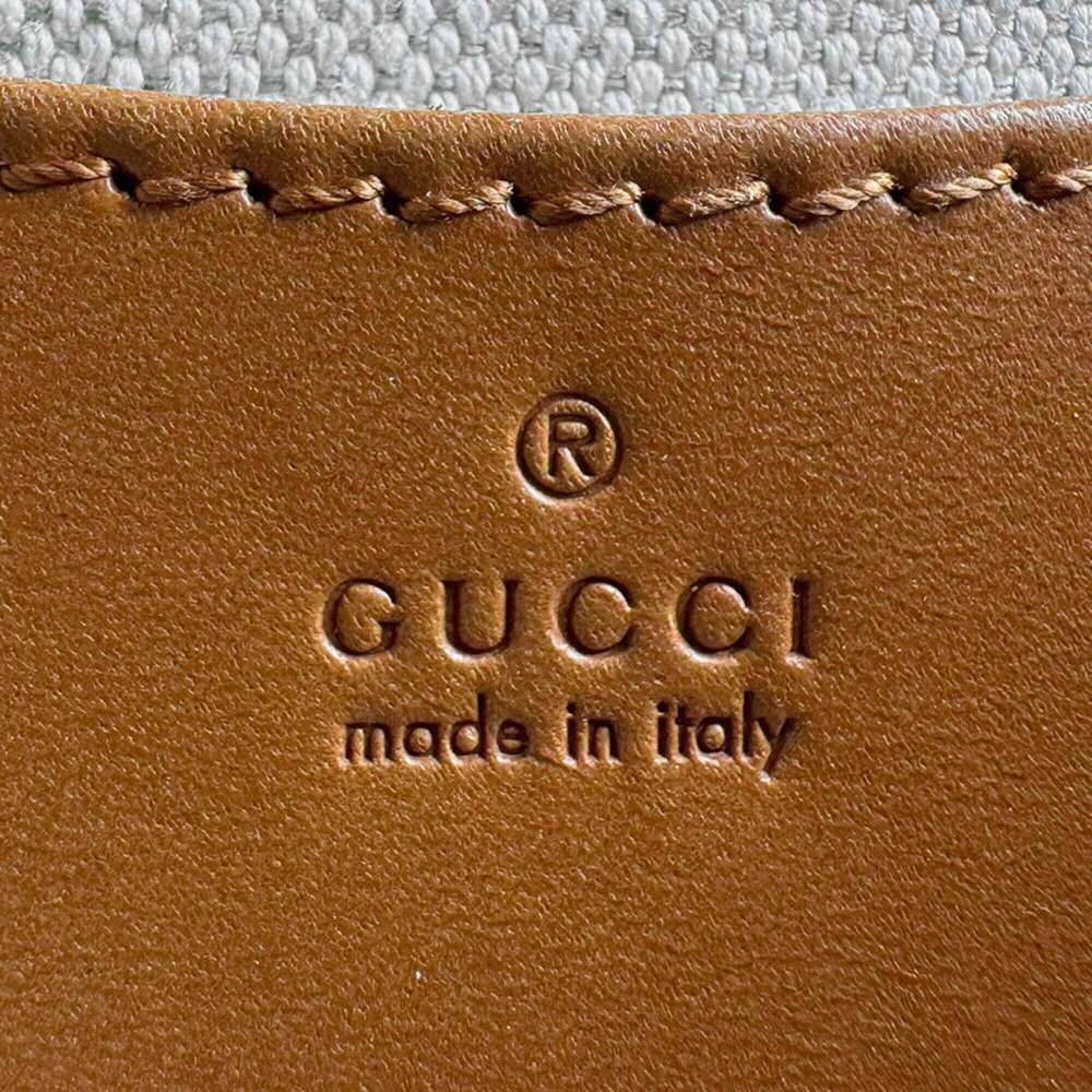 GUCCI Brown Leather Bamboo Fanny Pack - Picture 14 of 15